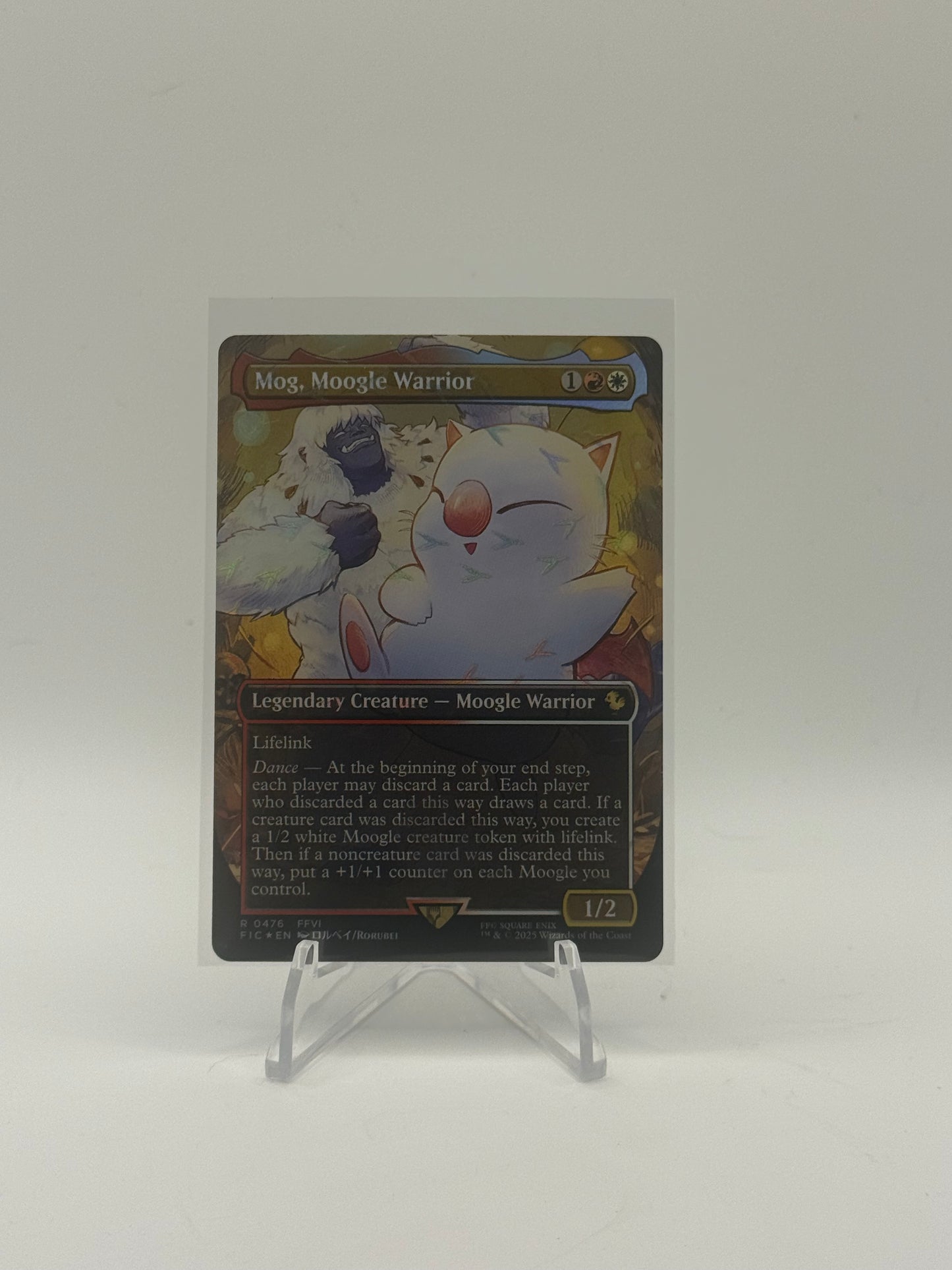Mog, Moogle Warrior (Borderless) (Chocobo Track Foil) - Commander: FINAL FANTASY (FIC)